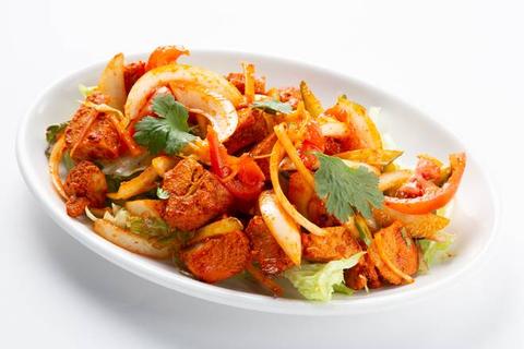 ニラーミナミインド料理店 虎ノ門ヒルズ店 チキンティッカサラダ/Chicken Tikka Salad