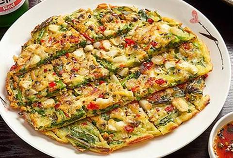 昼耕夜鶏 海鮮チヂミ Seafood Korean Pancake