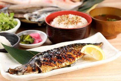 魚の旨い店 飯田橋店 【焼魚人気No.2★】大トロ!サバの塩焼き定食