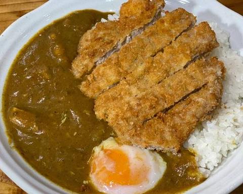 けんぱーのすばやー カツカレーセット