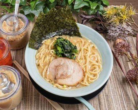 横浜家系ラーメン 気合家 ラーメン