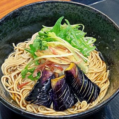 そば・うどんと丼のいなたや 《おすすめ》揚げなすのおろしぶっかけそば