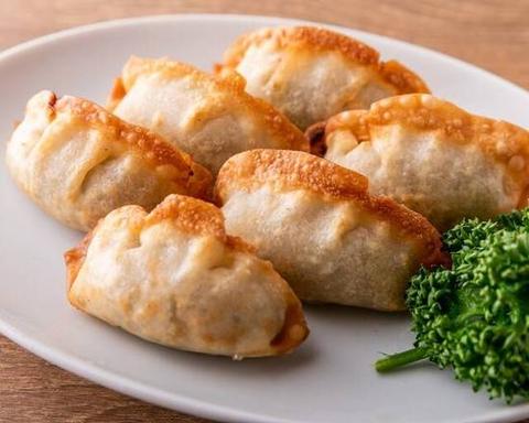 金の餃子酒場 西葛西店 揚げ餃子(6個)