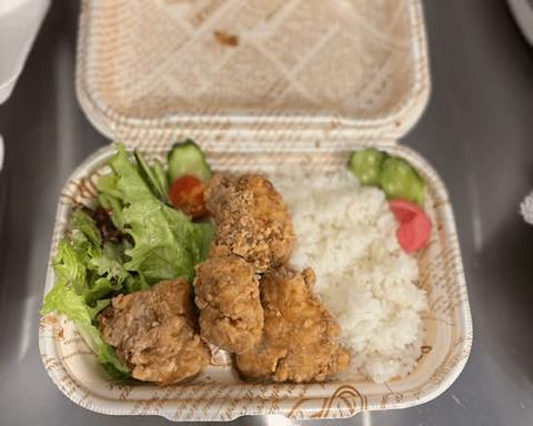 cafeクオリア からあげ弁当