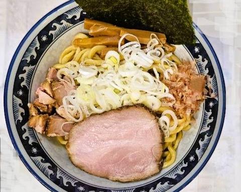 ラーメン・つけ麺・油そば『兎に角 松戸店』 油そば普通盛(割スープ付)