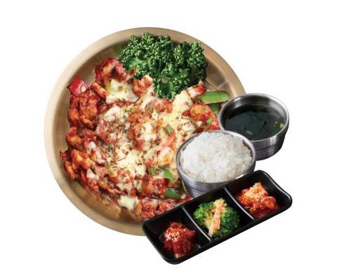 韓パイ チーズタッカルビ定食(おかず3品、ライス、スープ付き)