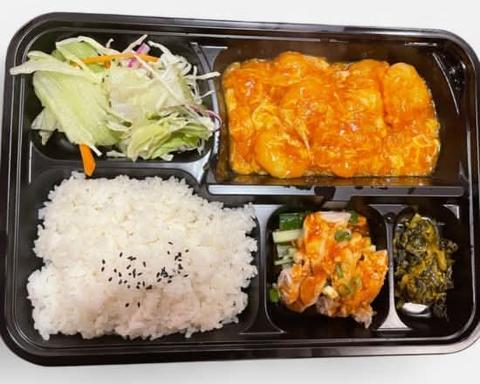老四川 稲荷町店 エビチリ弁当