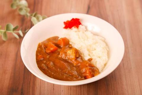 【こだわりバナナジュースと洋食のお店】さぼ飯 【当店人気No.2】ゴロゴロカレー 甘口