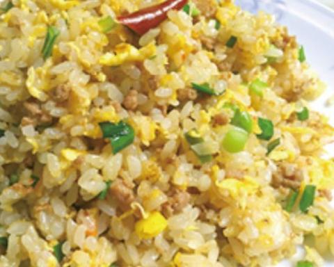 中華料理 香満楼 台湾炒飯 台湾炒