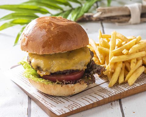 モアナキッチンカフェ 有楽町イトシア店 チーズバーガー