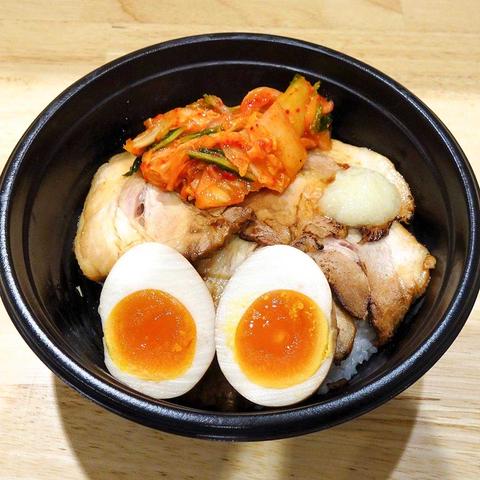 圧倒的背徳感！炙り豚RUSH！自由が丘店 背徳感のキムチ炙り豚丼
