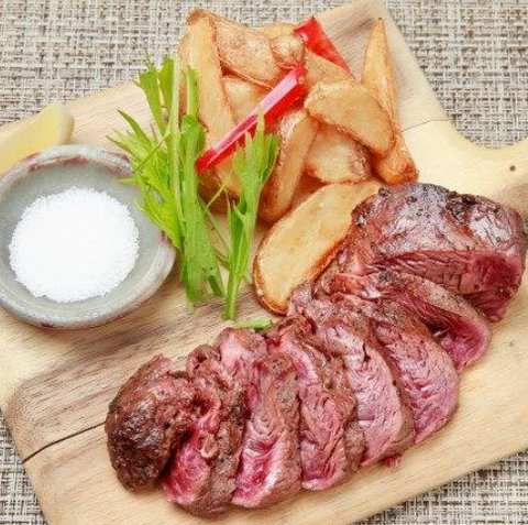 個室居酒屋串桜 牛ハラミステーキ ライス付きBeef Skirt Steak