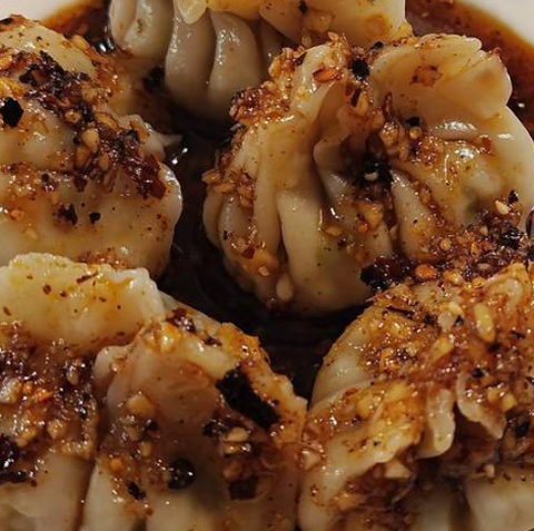 本格四川料理 聚友楼 四川風タレ付き水餃子 川味水子Sichuan-style Dumplings with Sauce