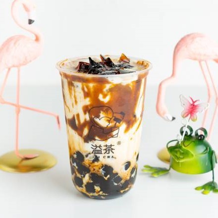 溢茶YICHA 黒糖タピオカコーヒーゼリーミルク (L)Brown Sugar Tapioca Coffee Jelly Milk