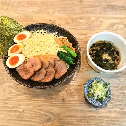 らぁ麺 楽 特製つけ麺(1.5玉)