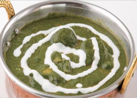 Indian Nepali Restaurant HEERA チキンほうれん草カレー (単品)Chicken Spinach Curry
