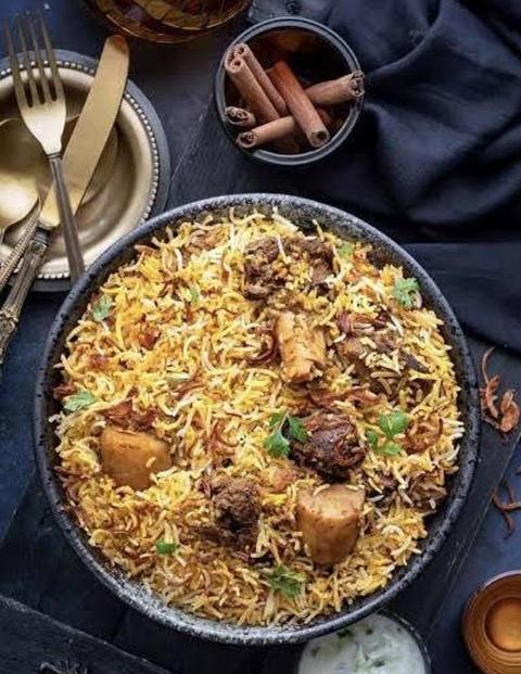 インドネパール料理ディルクス岸部店 Mutton Biriyani Basmatiマトンビリヤニ(精米)