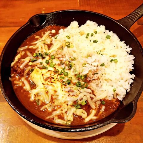 冒険香る Roman Kitchen その旨さ悪魔級！炙りチーズカレー