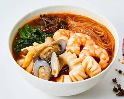 絶品！梨泰院麻辣湯春雨 上野入谷 シーフード麻辣湯春雨 Seafood Hot ＆ Sour Bean Starch Vermicelli