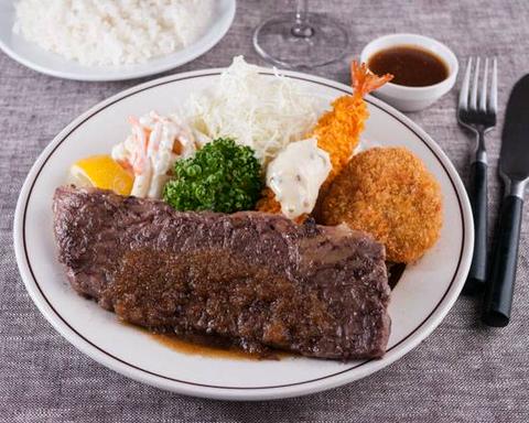 洋食 古河 Fセット(牛ステーキ、エビフライ1本、メンチカツ)