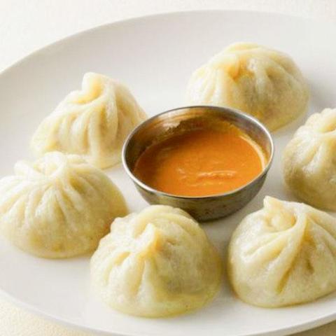 インドネパールビリヤニカレー創作料理サムジャナ ネパールの人気餃子[モ:モ] 6個  Momo6p
