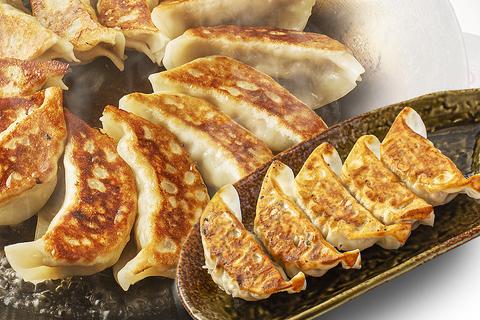麺場 田所商店 足立江北店 焼き餃子 特製味噌ダレ付き
