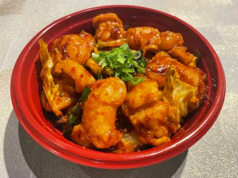 焼肉 源 ホルモン焼肉2色丼(シマチョウ＆マルチョウ)