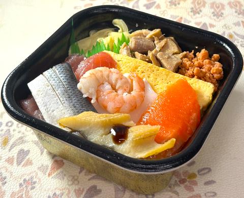海鮮茶漬け&海鮮丼940円~ 尼の丼丸 西長洲店 ちらし丼