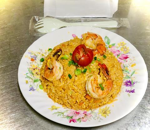 インド＆タイ料理スマイル Indian ＆ Thai restaurant ＆Bar~Smile トムヤムチャーハン~  Tom Yum Fried Rice