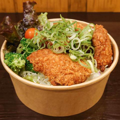 あだちや タレカツ丼