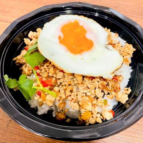 カフェ・クローバー ガパオライス
