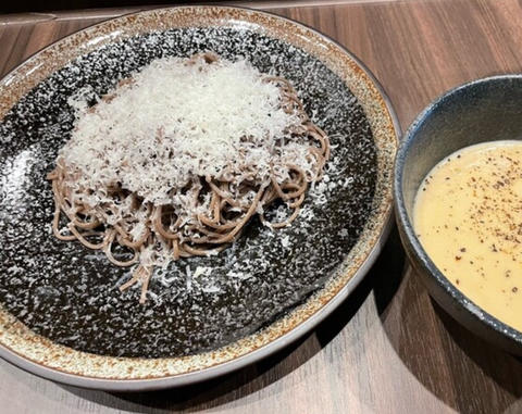 MONARCH ポルチーニクリーム蕎麦