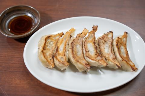 中華弁当 新京 ギョーザ