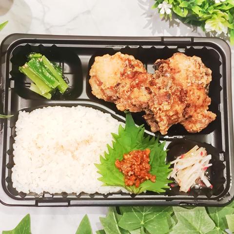焼肉レストランMEATPIA 塩麹鶏のから揚げ弁当 特製牛タン入り肉味噌付き