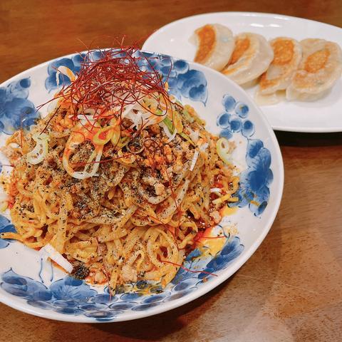 中華料理 嘉楽飯店 荻窪店 汁なし黒ごま担々麺＆自家製餃子セット