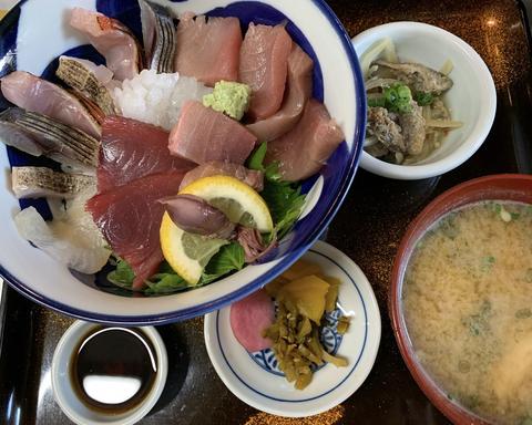 深江橋じょうじ 海鮮丼(上)