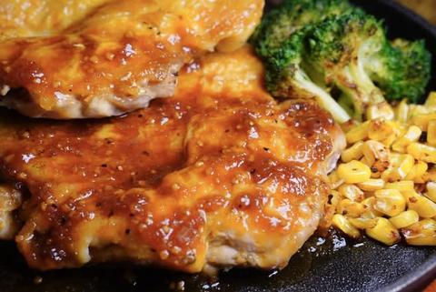 【チキンステーキ弁当】Master Of Chicken～中落合店～ ステーキソースダブルチキンステーキ弁当(240g)Steak sauce Chicken Steak Box