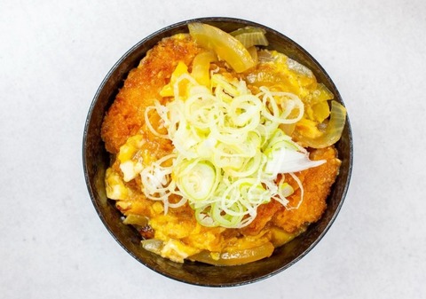 出汁一番！かつ丼工房 麒麟 大通店 特選ねぎ盛りロースかつ丼