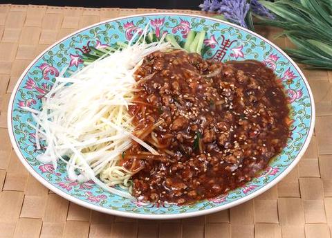 龍興楼 じゃーじゃー麺 Minced Pork Noodles