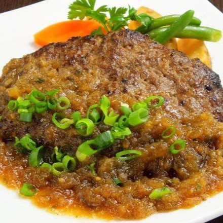 おきらく食堂 西横浜店 牛ハンバーグステーキ さっぱりオニオンソース 180g