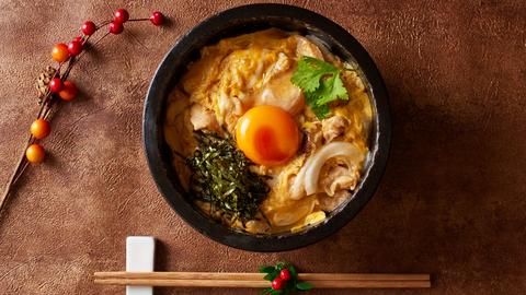 親子丼専門店 猪爪 太閤通店 ピリ辛親子丼 Spicy Chicken＆Egg Rice Bowl
