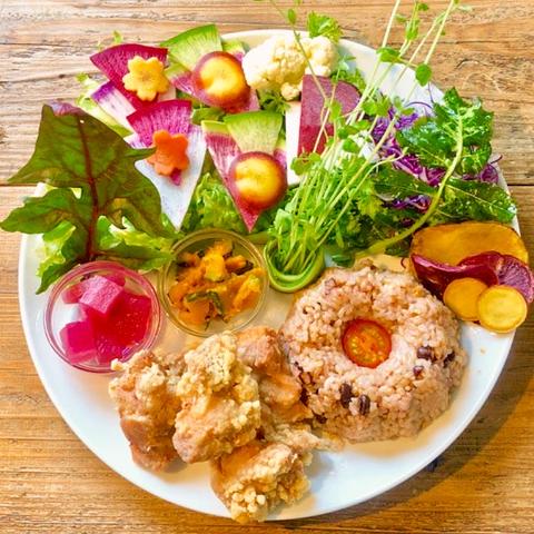 カフェ キュア・ナチュラ ヘルシーチキン唐揚げプレート