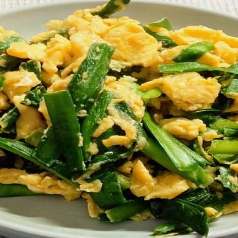 龍鳳源 ニラ玉子