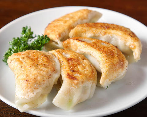 川味苑 (センミエン) 焼き餃子