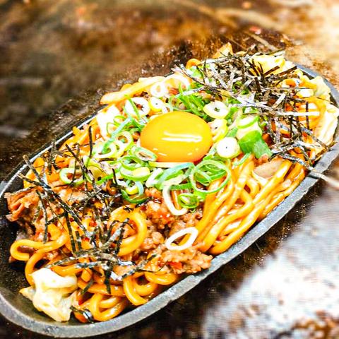 鉄板グリルをかし ボリューム満点 吹田のB級グルメ発祥の地 吹田すき焼きそば