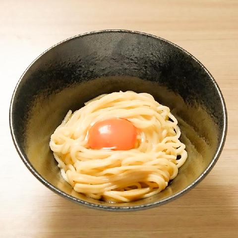 Menpeki Ginger Noodles 濃厚卵の釜玉油そば