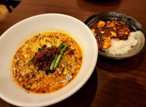 HACHI 担々麺とミニ麻婆飯