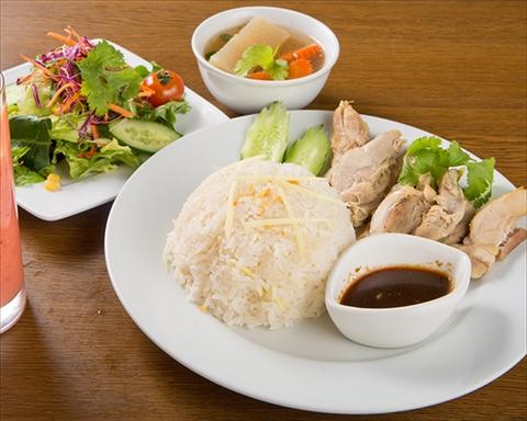 キャラバン THAI 錦糸町店 旨味たっぷり！カオマンガイBOX(Khao man gai Bento)