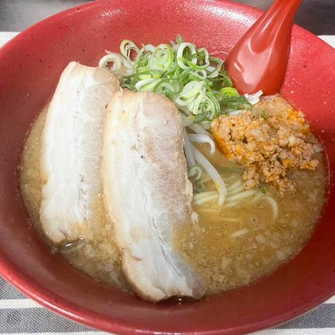 西松家 味噌ラーメン チャーシュー2枚