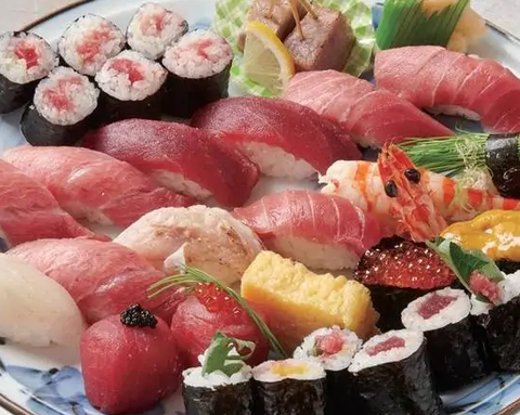 鮨處八千代総本店 別亭 あいもりにぎり(超まぐろづくしと極上にぎり)